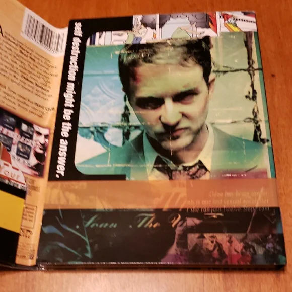 Exclusive DVD Set with Bonus Features - Picture 5 of 9